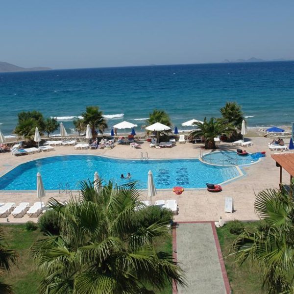 Hotel Irina Beach